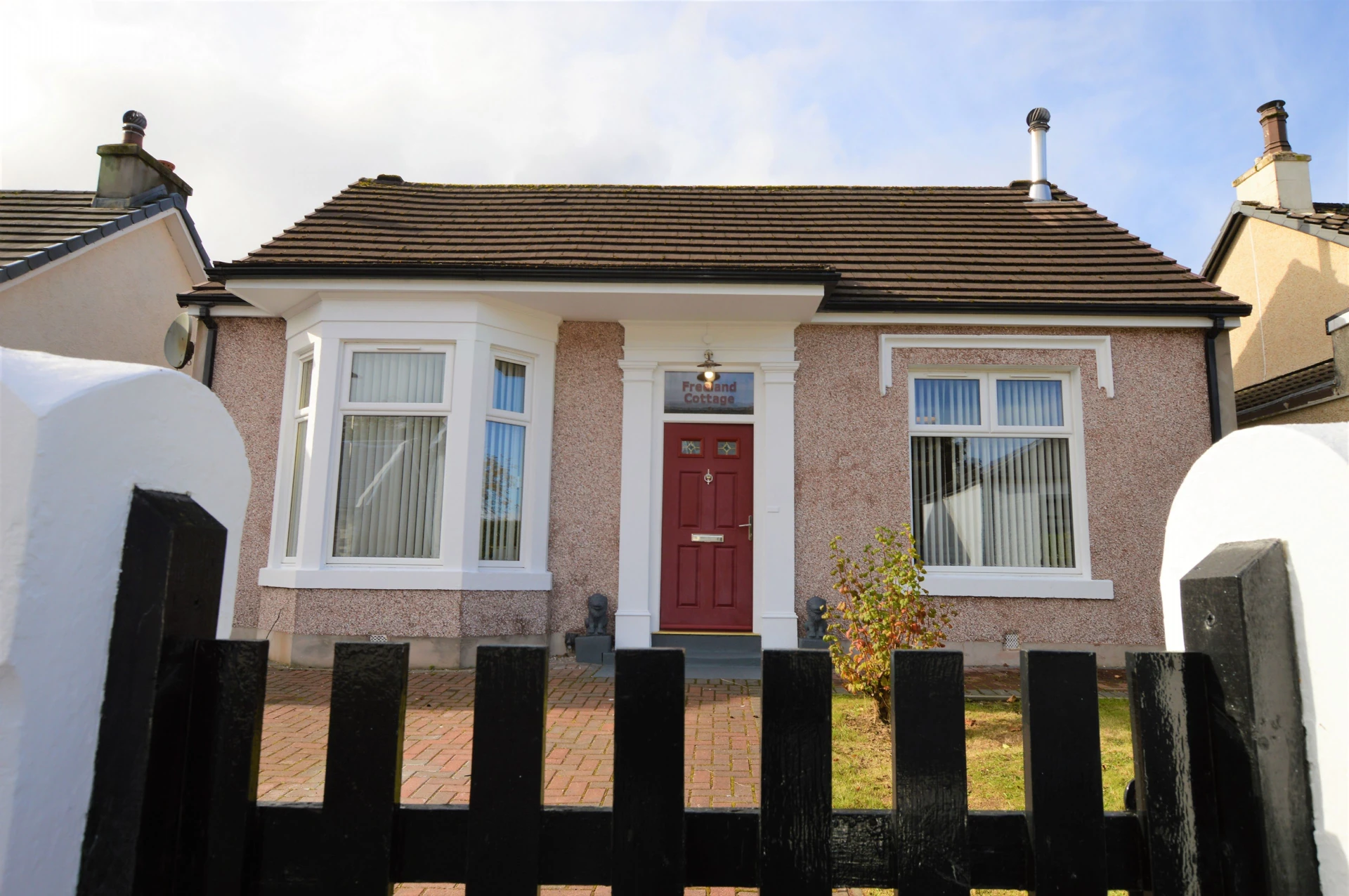 Freeland Cottage Image 1