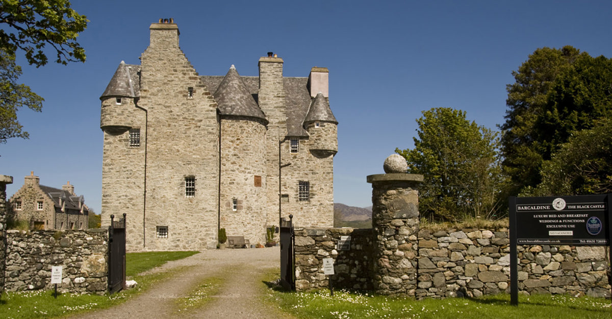 Barcaldine Castle | Accommodation | Wild About Argyll