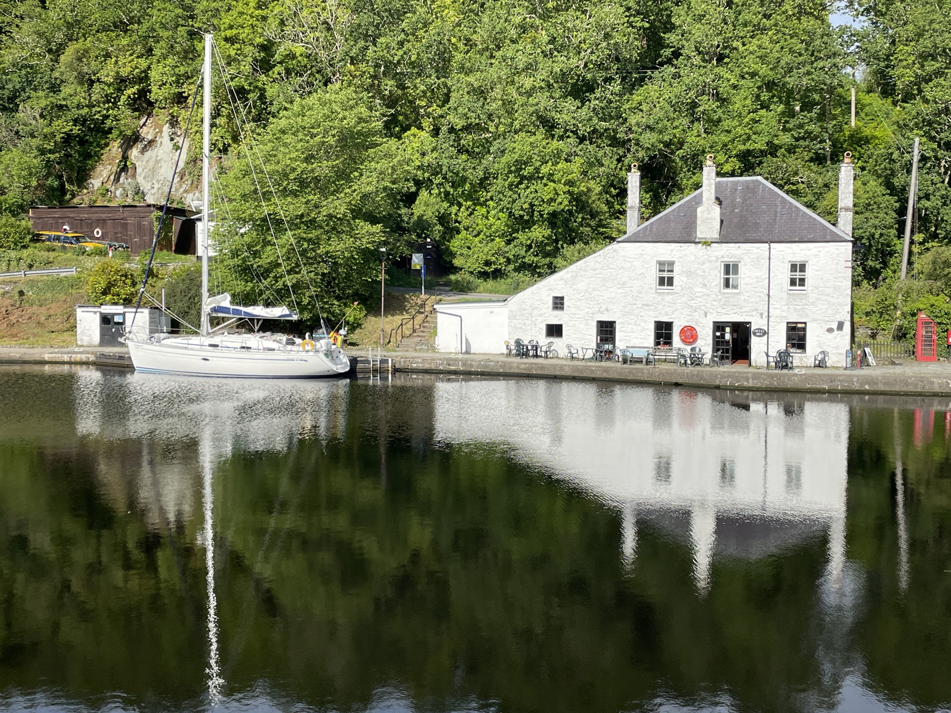 Background image - crinan.jpg