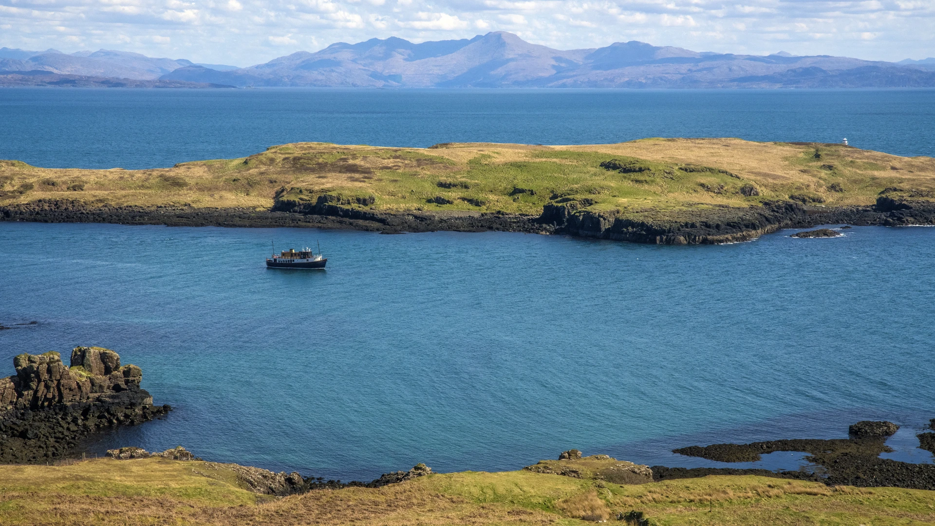 Eigg By Jonathan Neville